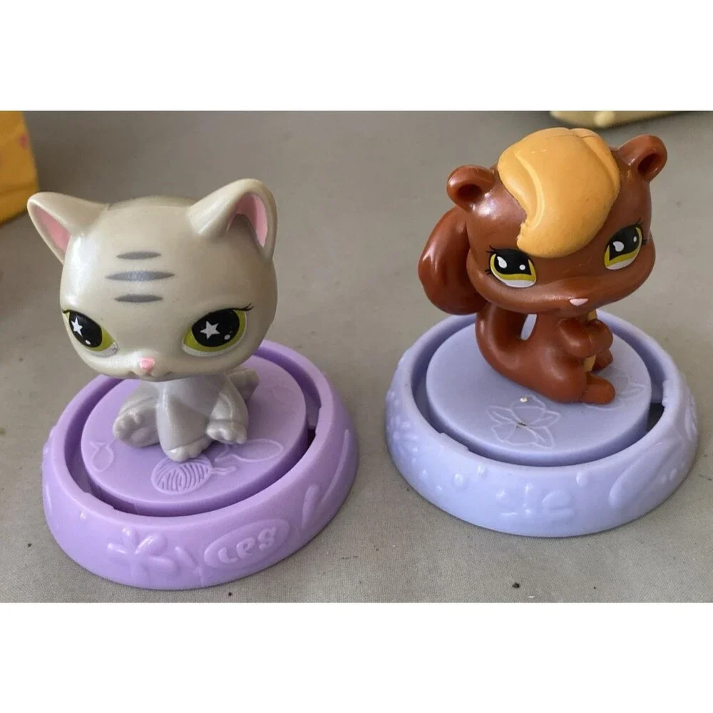 LPS Littlest Pet Shop Lot Short Hair Cat Grey Star Eyes & Squirrel Deco Figures